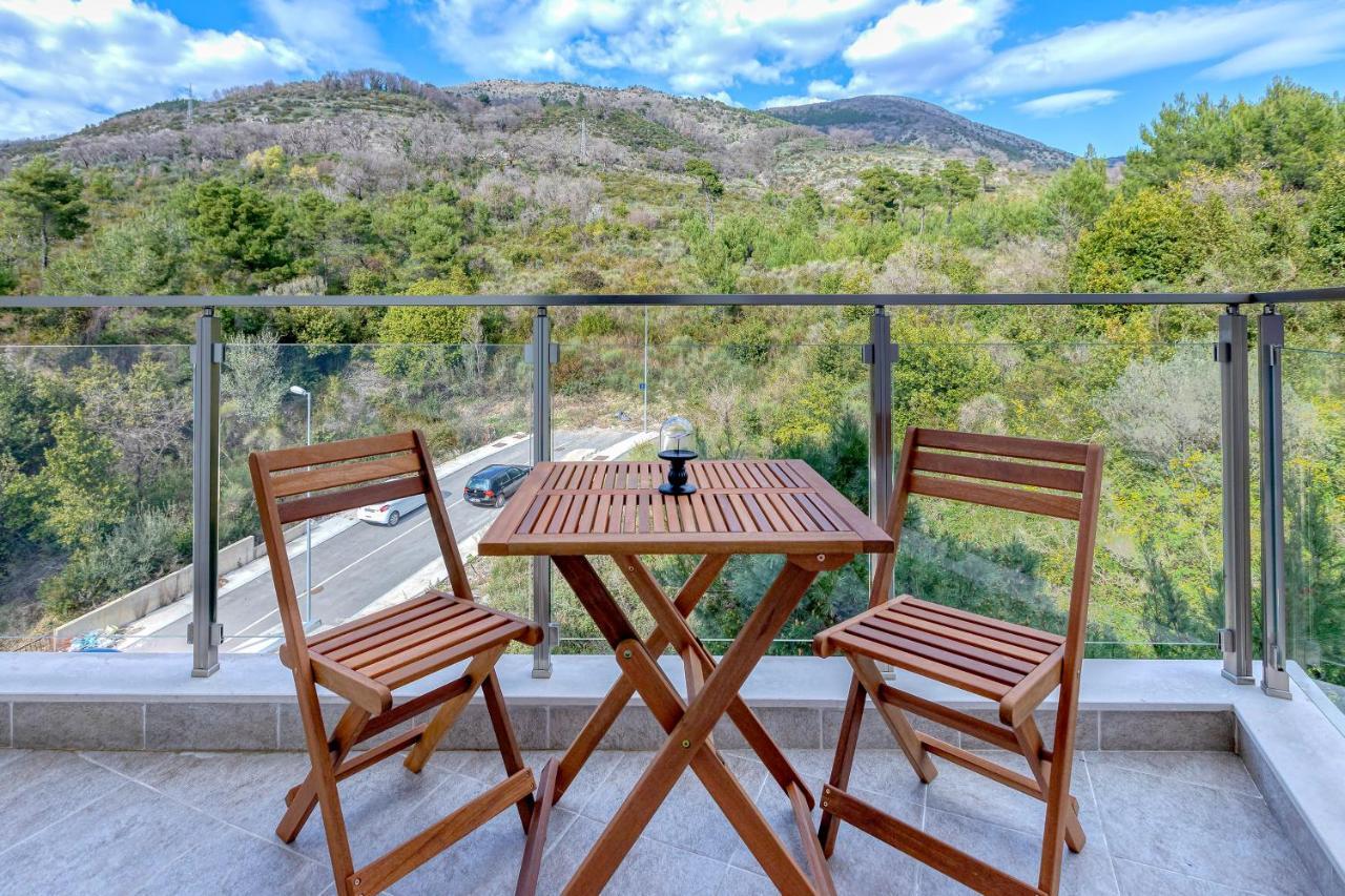 Piskalina Apartment Tivat Dış mekan fotoğraf